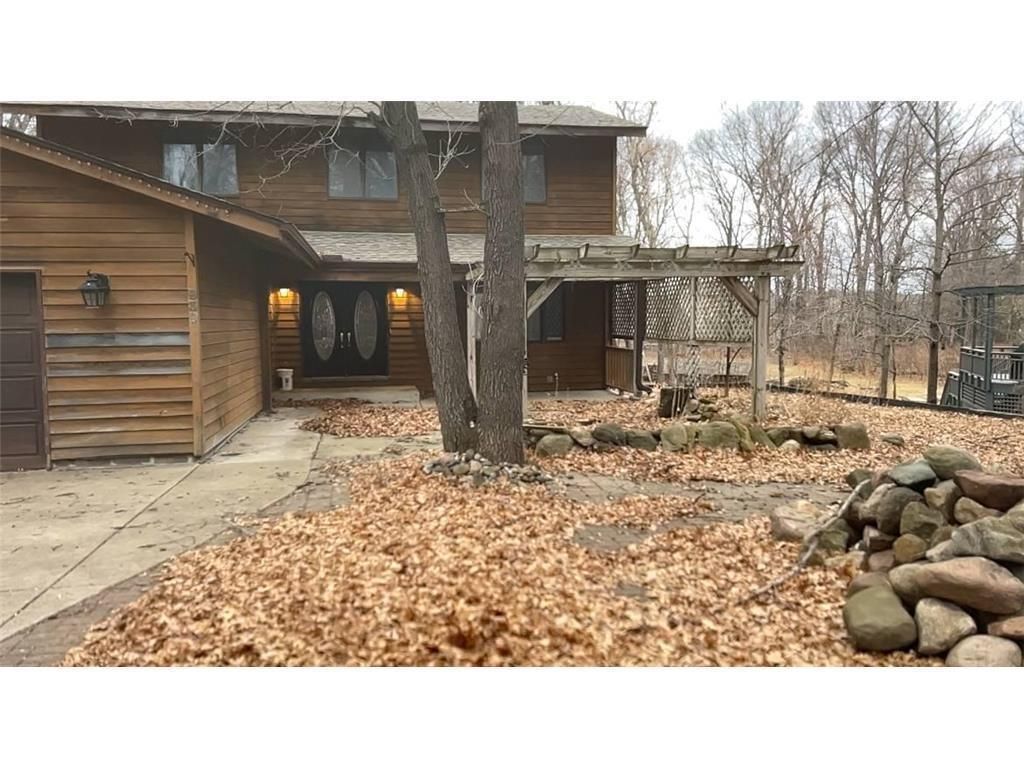 Photo of 939 Lois Lane, Circle Pines, MN 55014 (MLS # 7020252)