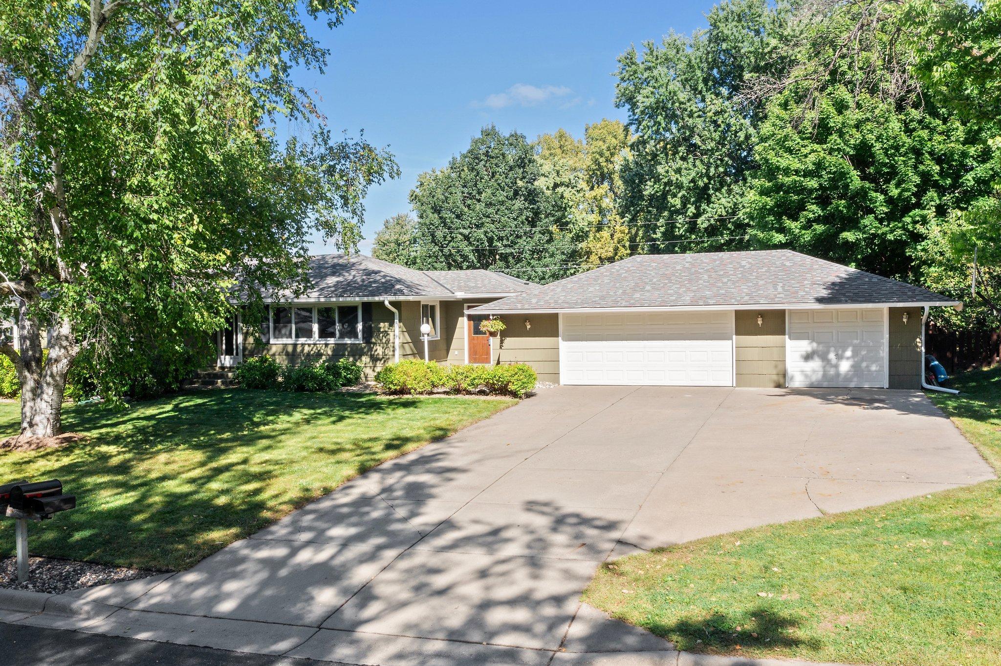 2508 W 140th Street