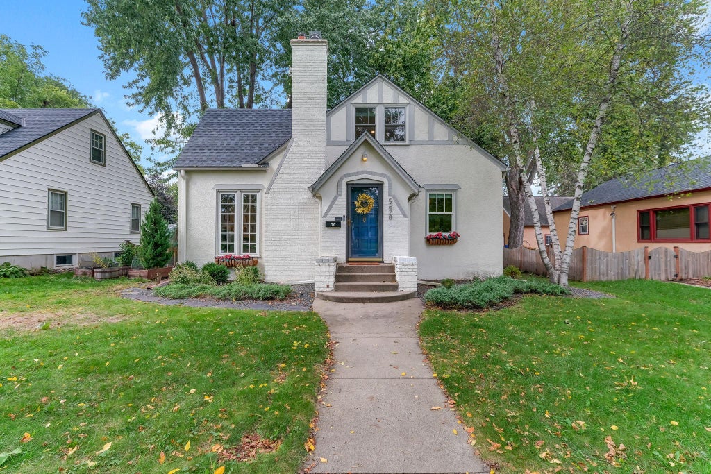 Photo of 5628 Wentworth Avenue, Minneapolis, MN 55419 (MLS # 7105679)