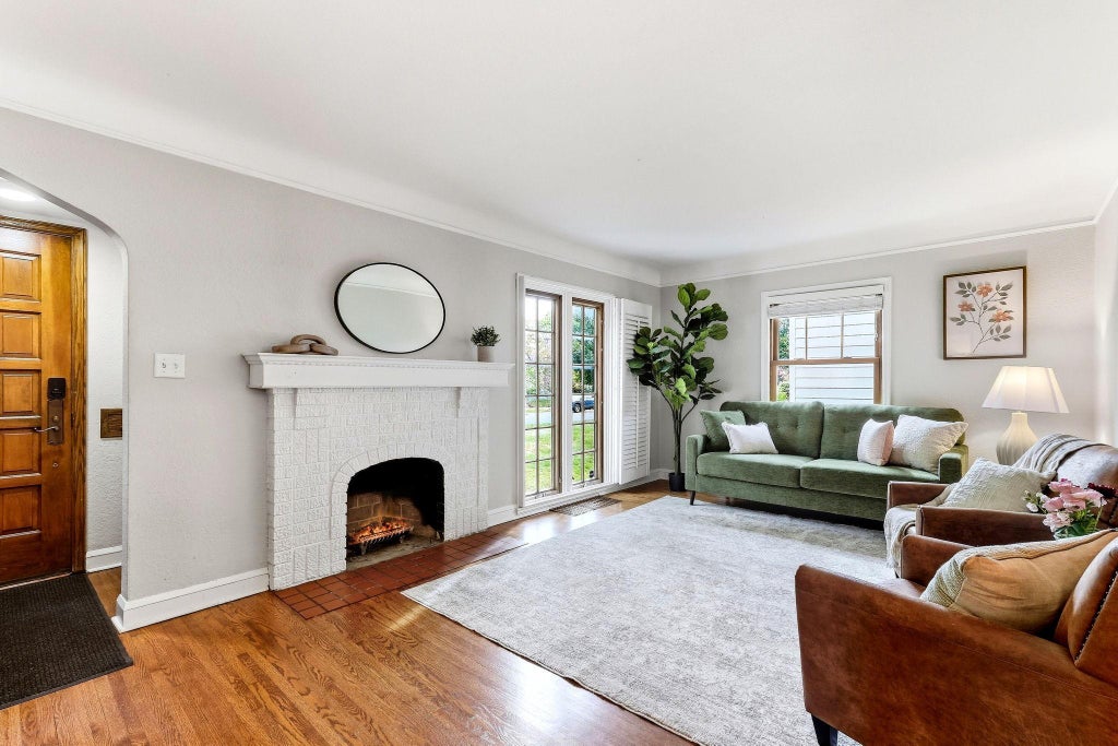 Photo of 5628 Wentworth Avenue, Minneapolis, MN 55419 (MLS # 7105679)