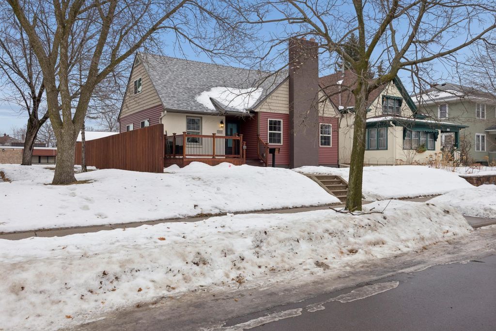 Photo of 706 13th Avenue S, Saint Cloud, MN 56301 (MLS # 7001725)