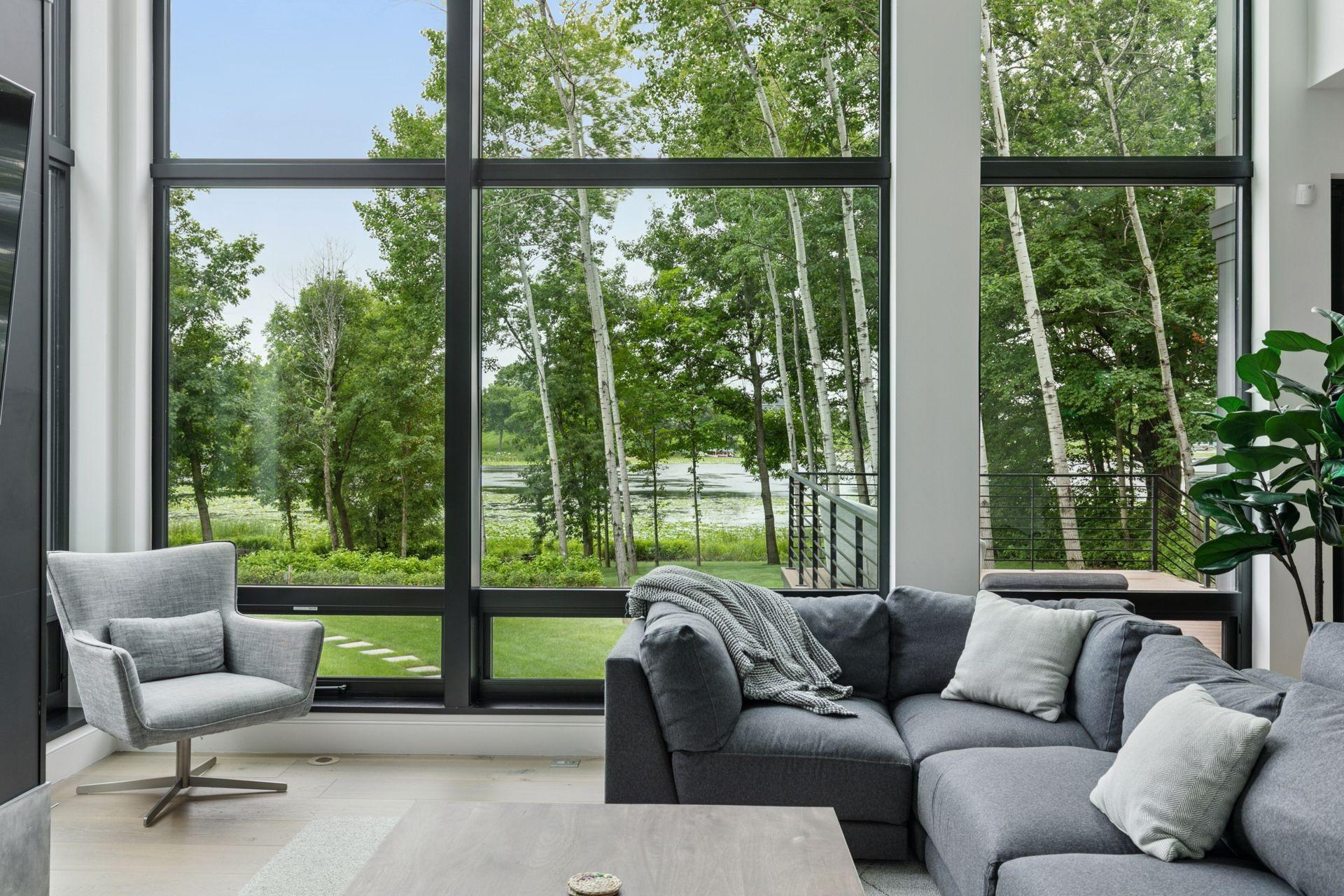 Shakopee, Minnesota, 55379, United States, 5 Bedrooms Bedrooms, ,5 BathroomsBathrooms,Residential,Active,2025221