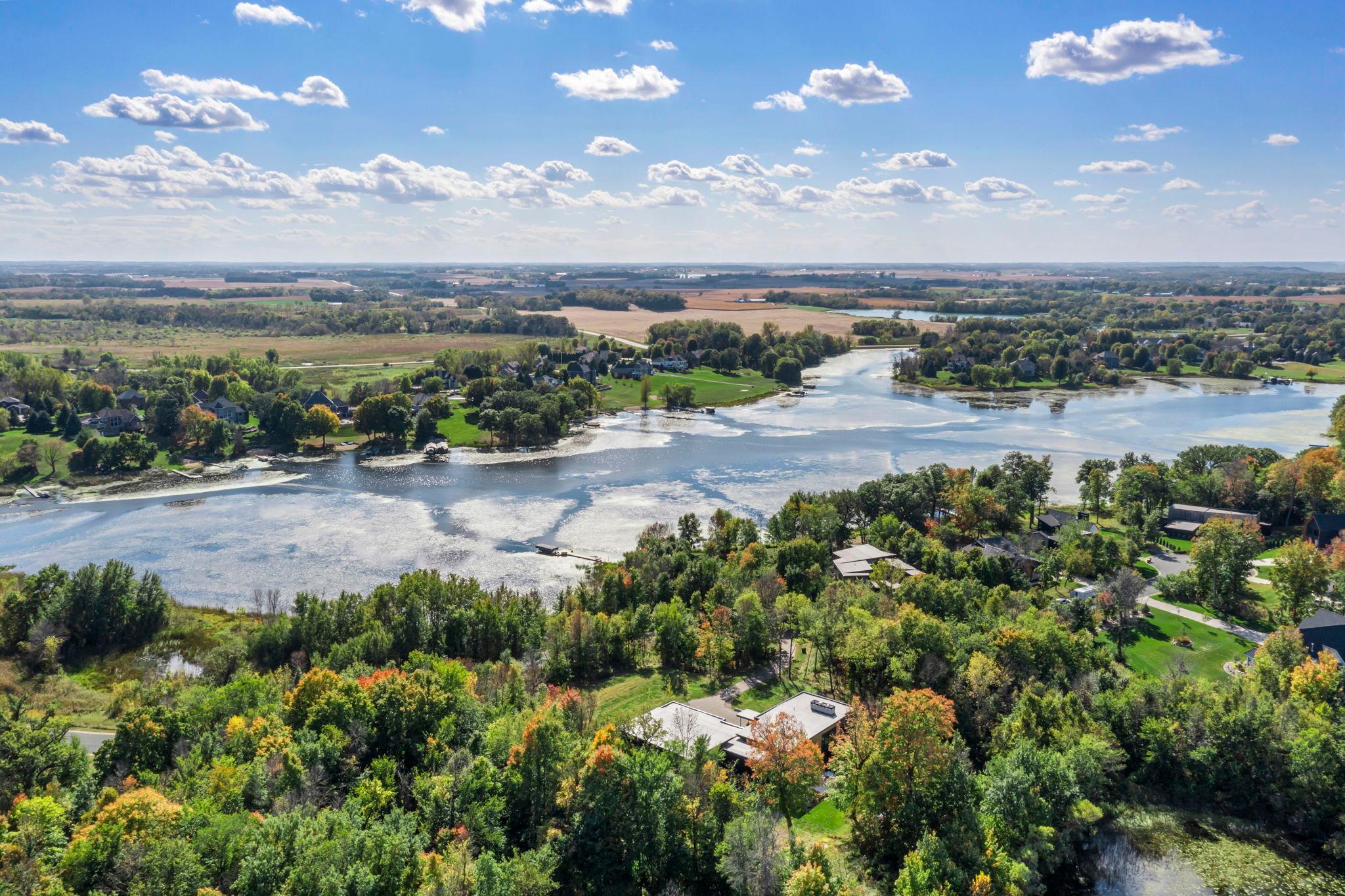 Shakopee, Minnesota, 55379, United States, 5 Bedrooms Bedrooms, ,5 BathroomsBathrooms,Residential,Active,2025221