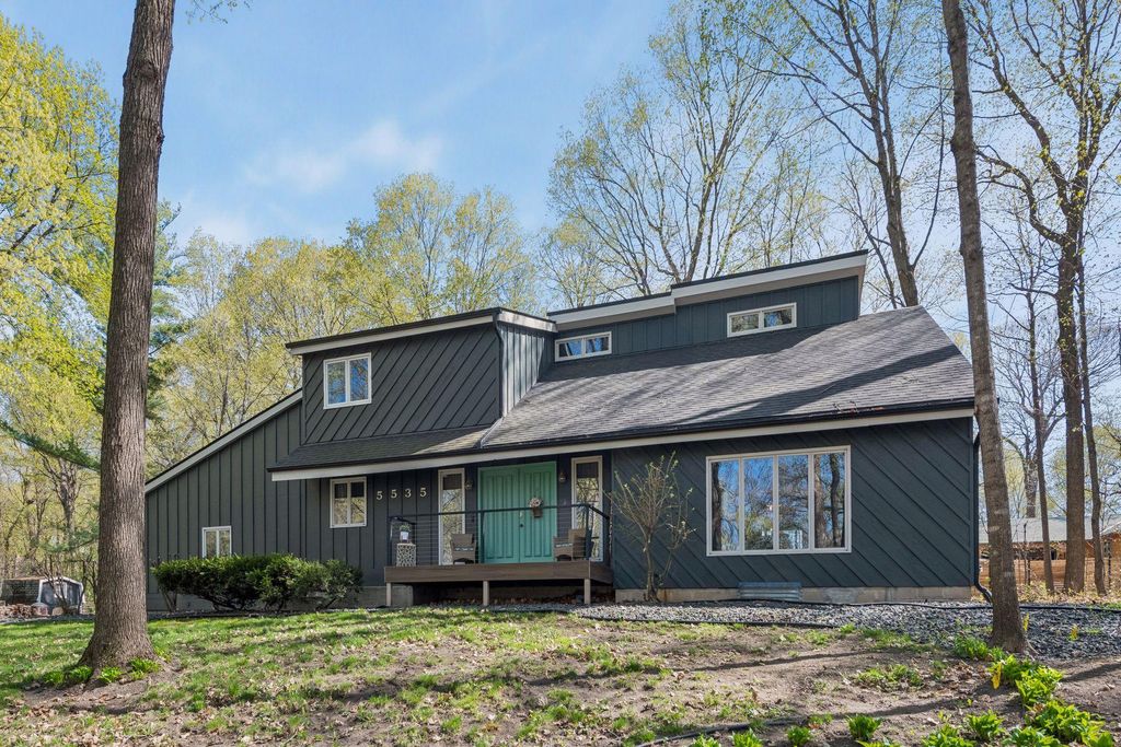 Photo of 5535 Ridgewood Cove, Minnetrista, MN 55364 (MLS # 7060022)