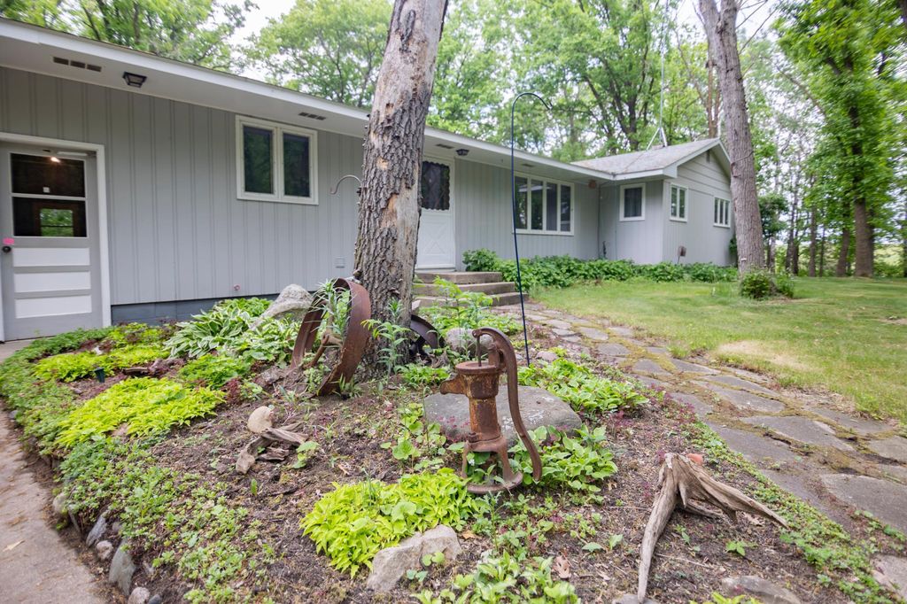Photo of 14034 Knob Hill Road, Wadena, MN 56482 (MLS # 7085594)