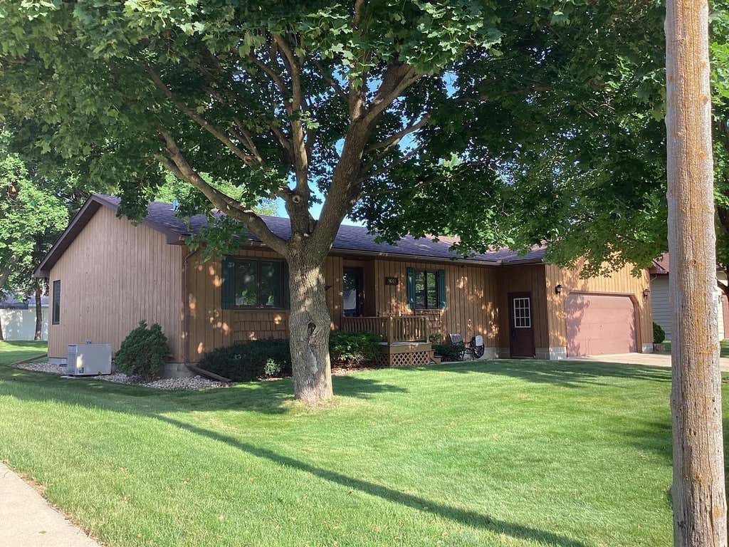 Photo of 1601 Cheryl Avenue, Albert Lea, MN 56007 (MLS # 7112603)