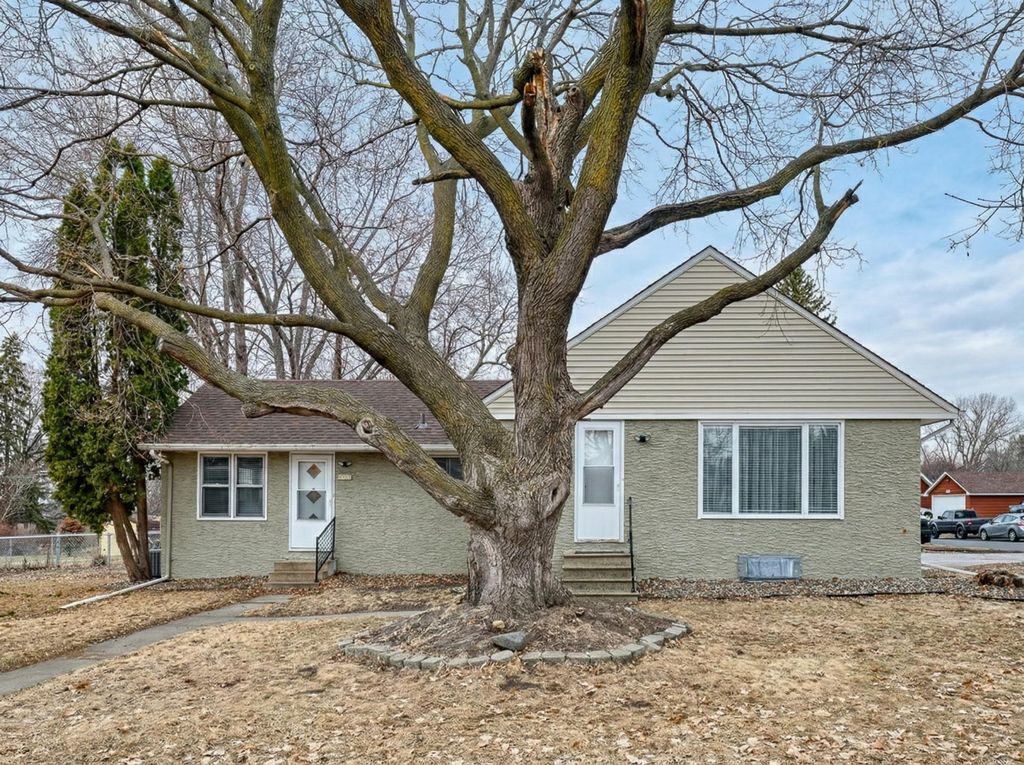 Photo of 1251 Gardena Avenue NE, Fridley, MN 55432 (MLS # 7029821)