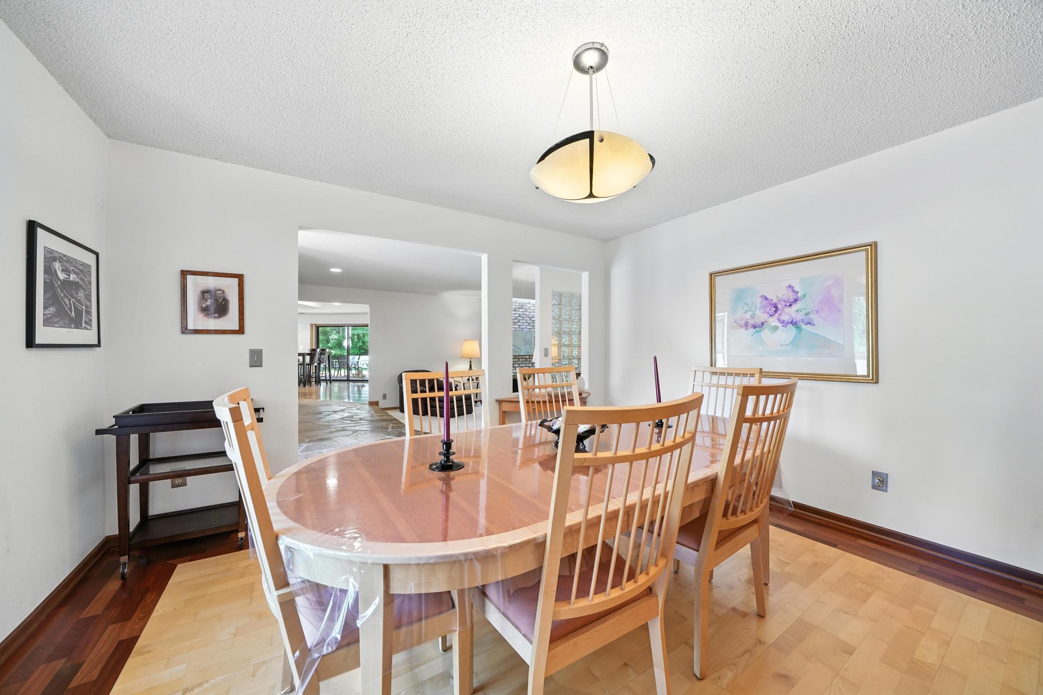 Wayzata, Minnesota, 55391, United States, 4 Bedrooms Bedrooms, ,3 BathroomsBathrooms,Residential,Active,2022326