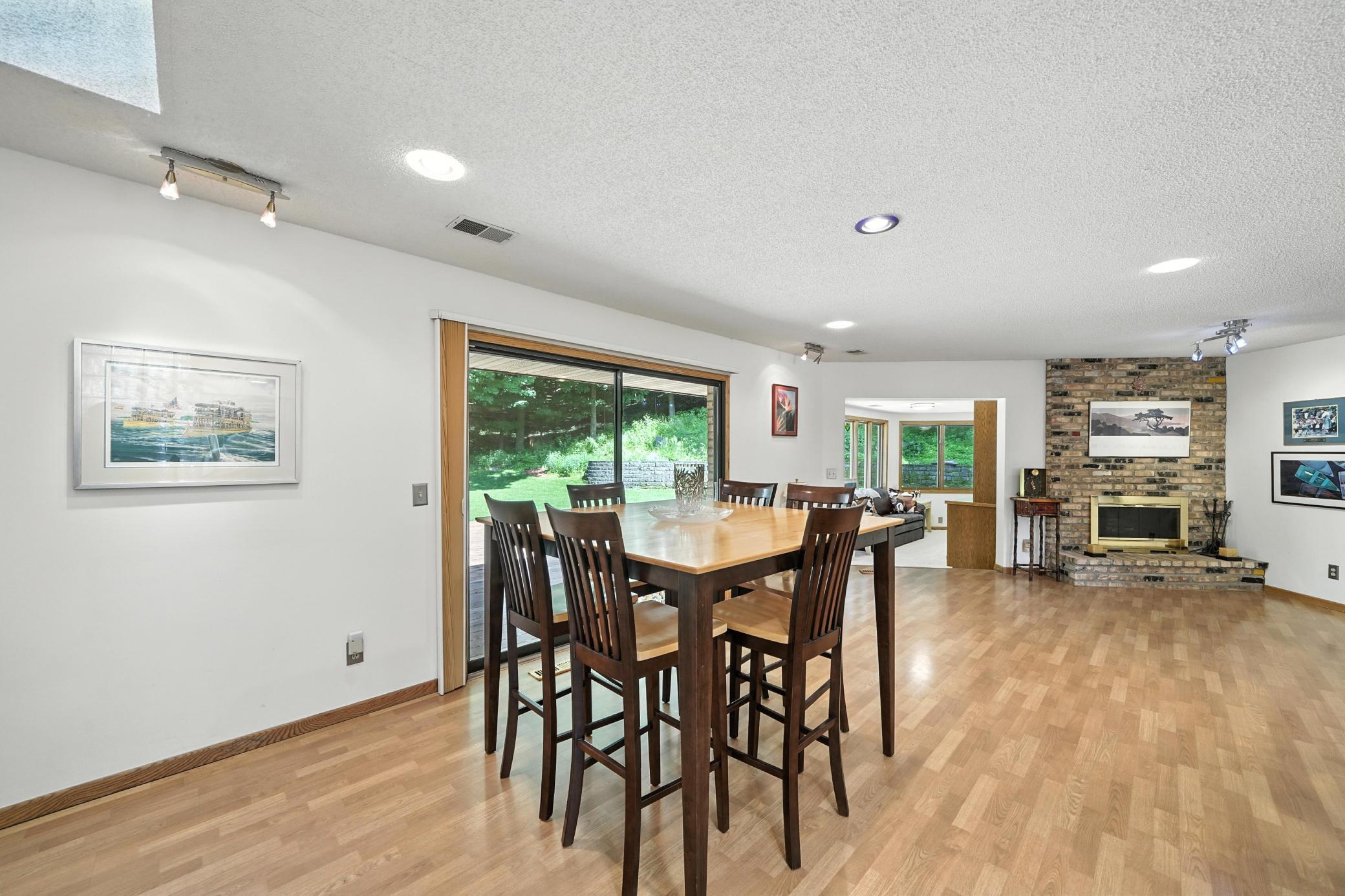 Wayzata, Minnesota, 55391, United States, 4 Bedrooms Bedrooms, ,3 BathroomsBathrooms,Residential,Active,2022326