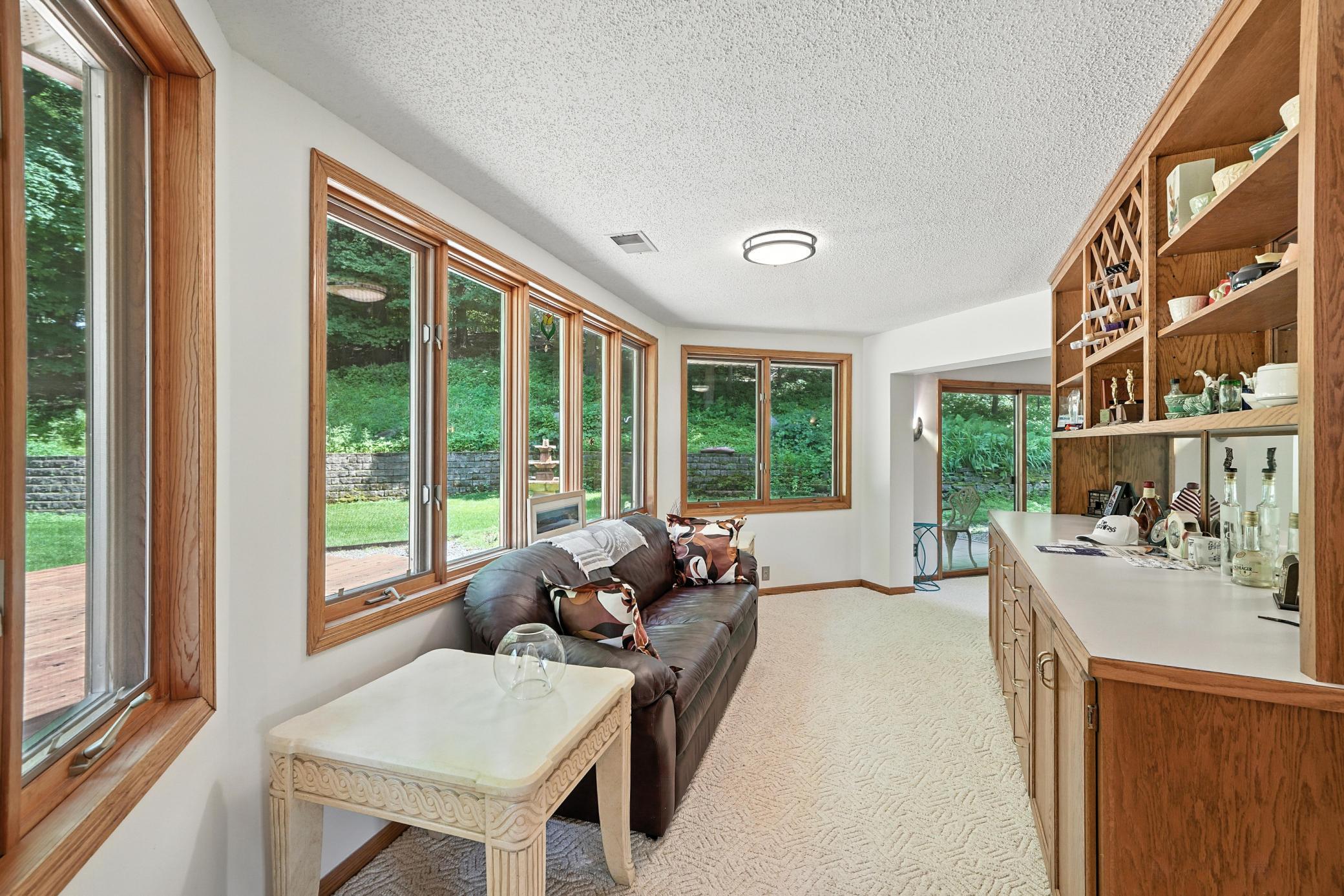 Wayzata, Minnesota, 55391, United States, 4 Bedrooms Bedrooms, ,3 BathroomsBathrooms,Residential,Active,2022326