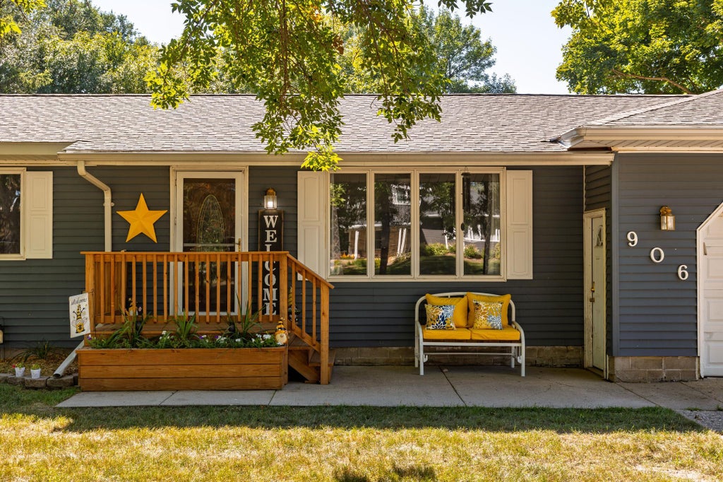 Photo of 906 10th Street S, Benson, MN 56215 (MLS # 7139001)