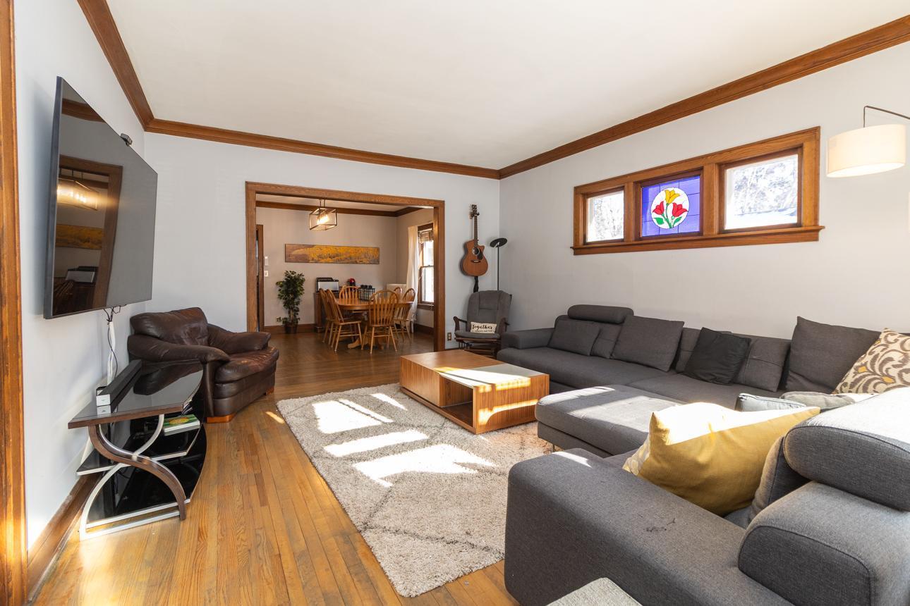 1929 Margaret Street