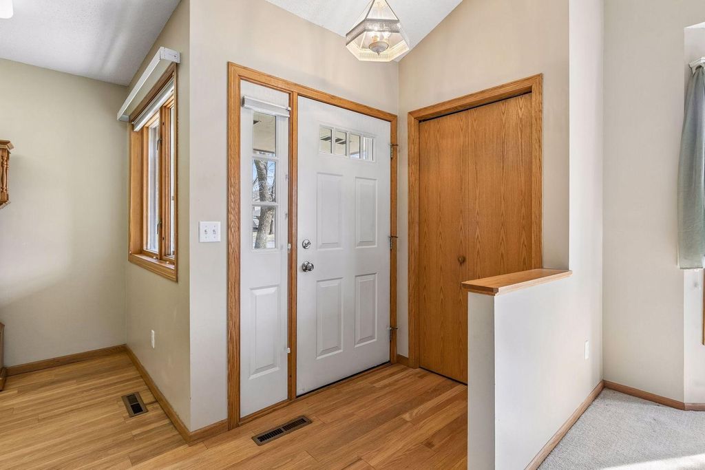 Photo of 13180 Gemstone Court, Apple Valley, MN 55124 (MLS # 7046083)