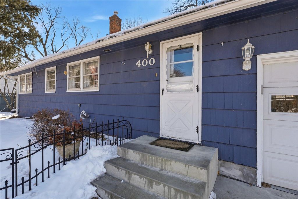 Photo of 400 Mill Street, Excelsior, MN 55331 (MLS # 7025019)