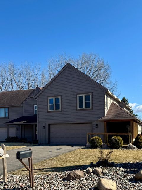 7808 Grinnell Way Lakeville MN 55044