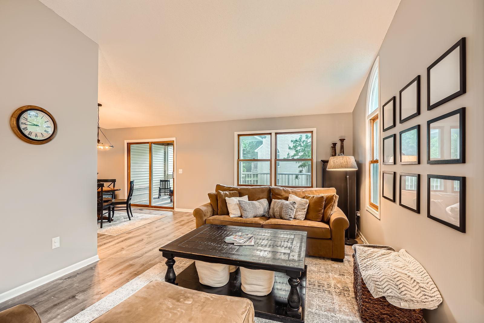 4271 Boulder Ridge Point