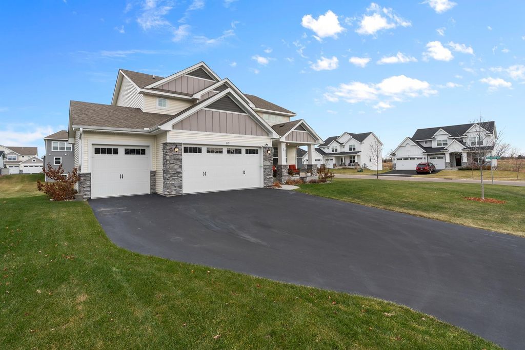 Photo of 2149 Johanna Circle, Lino Lakes, MN 55038 (MLS # 7008019)