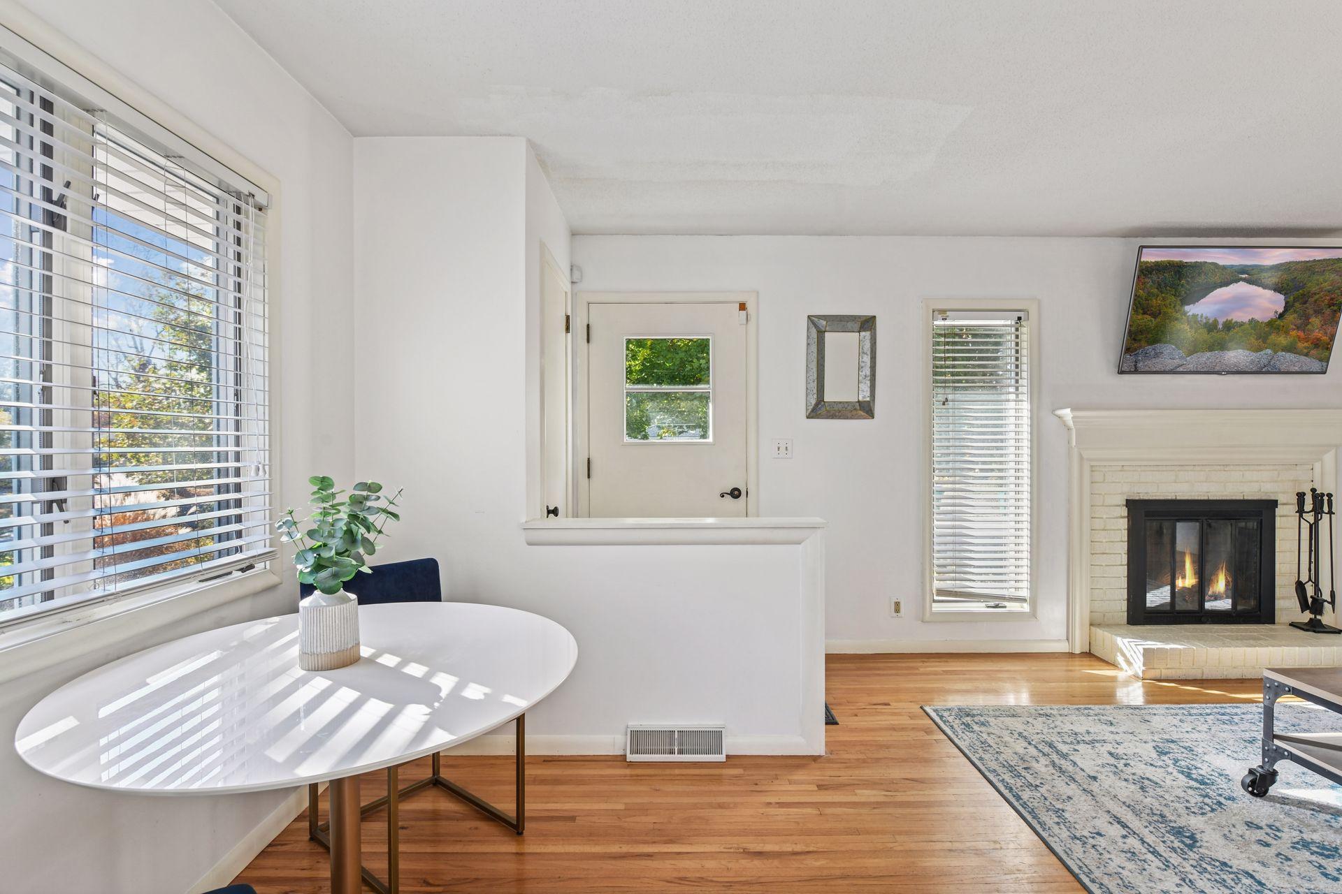 2533 Oregon Avenue S