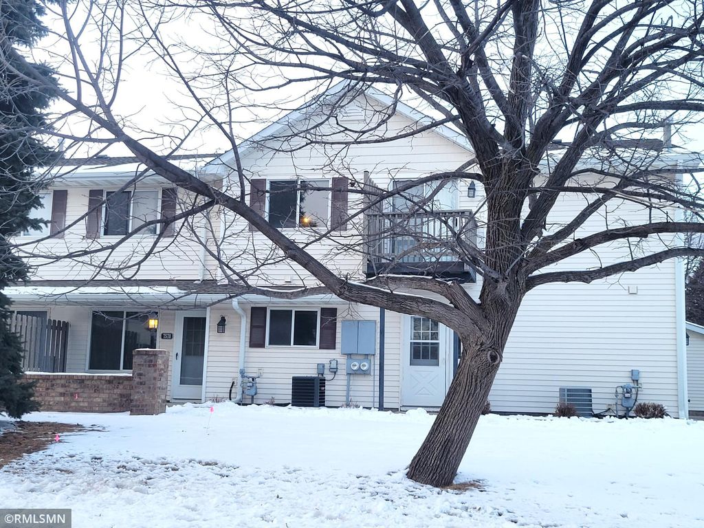 Photo of 7578 13th Street N, Oakdale, MN 55128 (MLS # 7032638)