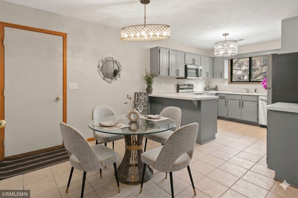 Photo of 7578 13th Street N, Oakdale, MN 55128 (MLS # 7032638)