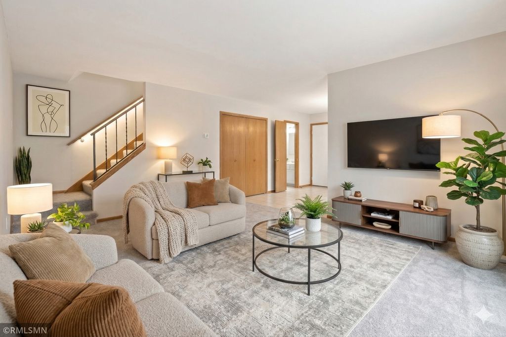 Photo of 7578 13th Street N, Oakdale, MN 55128 (MLS # 7032638)