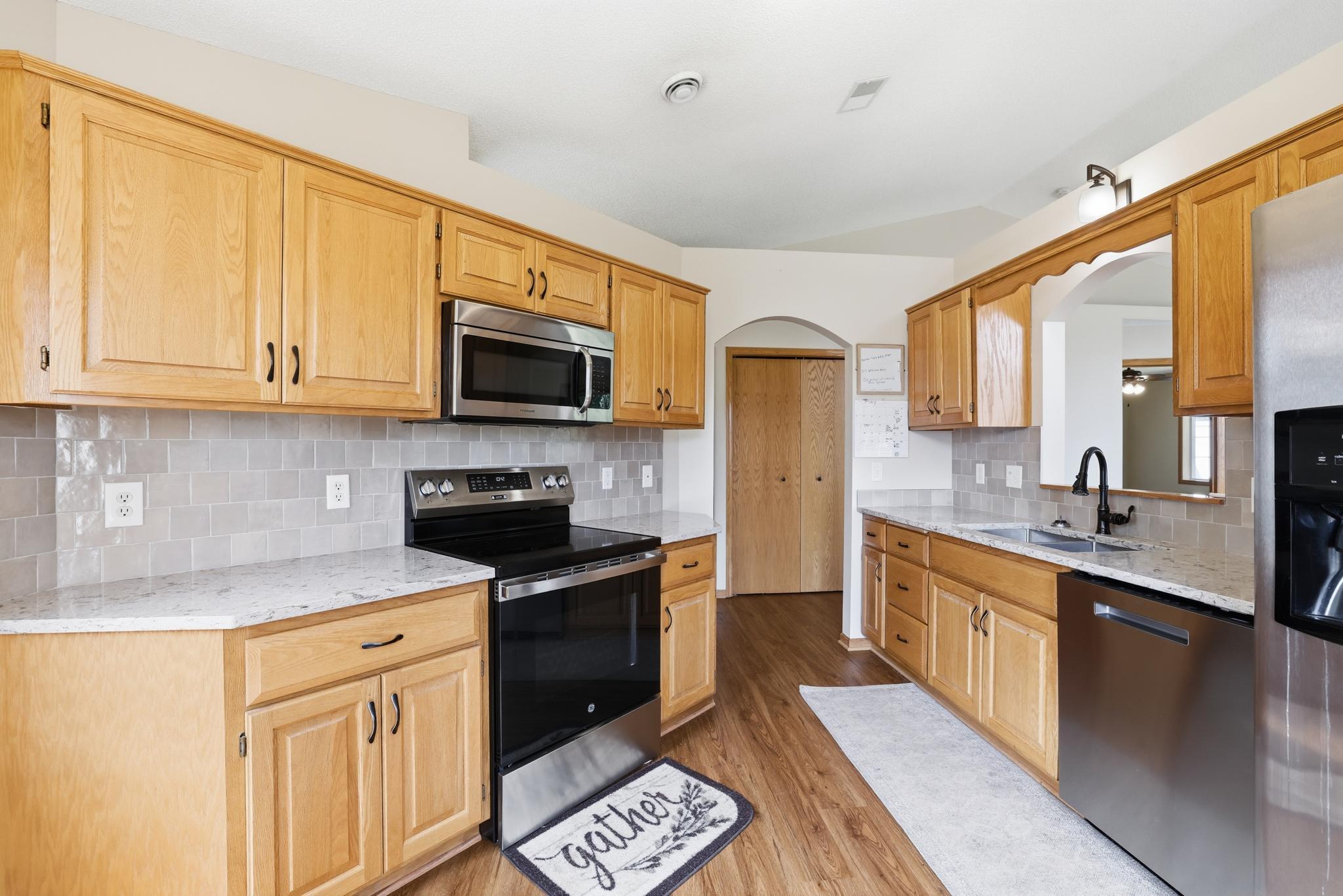 1761 Ojibway Drive