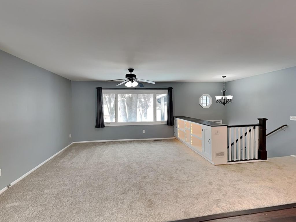 Photo of 412 Harold Drive, Burnsville, MN 55337 (MLS # 7025226)