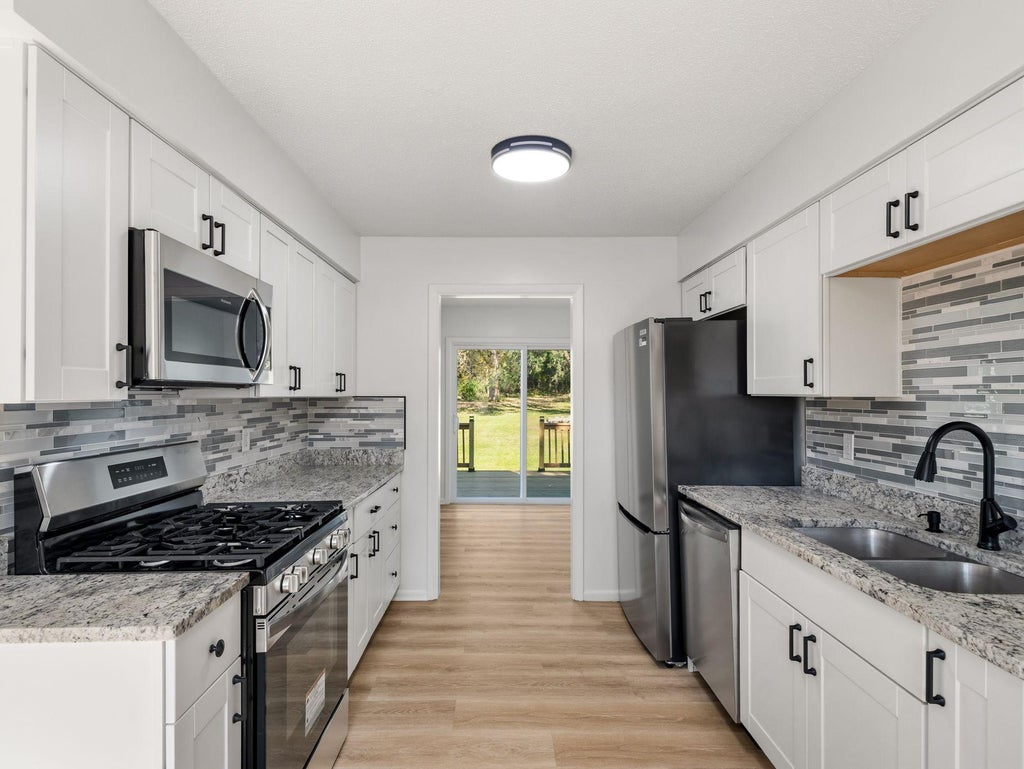 Photo of 6567 133rd Street W, Apple Valley, MN 55124 (MLS # 7162880)