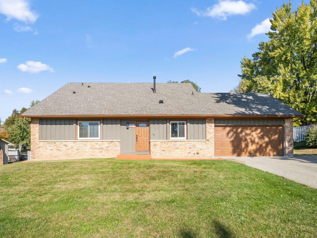 Photo of 6567 133rd Street W, Apple Valley, MN 55124 (MLS # 7162880)