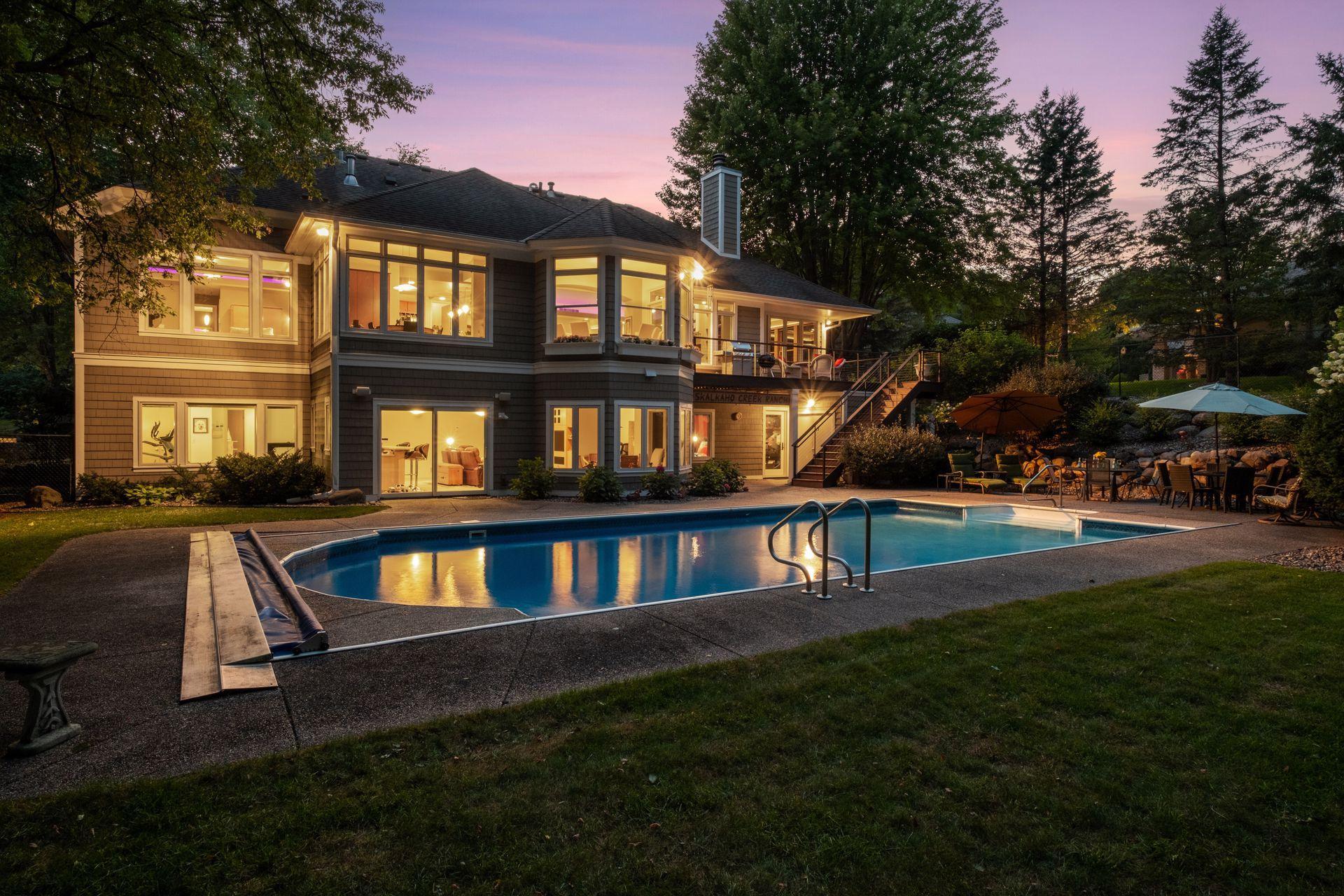 2841 Ella Lane