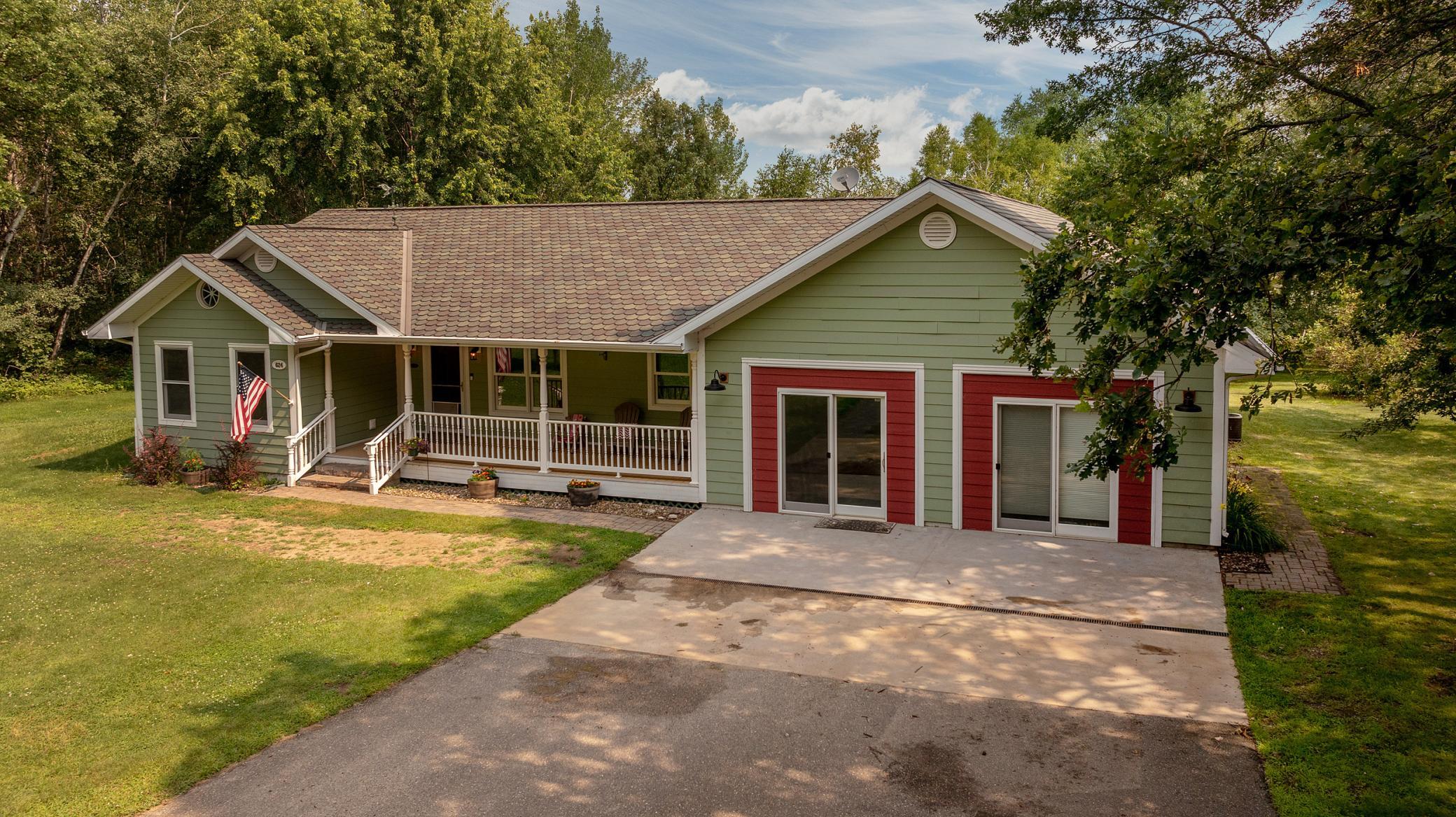 624 Hideaway Trail NW