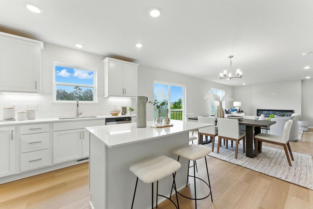 Photo of 10531 Glenbrook Avenue S, Cottage Grove, MN 55016 (MLS # 7029194)