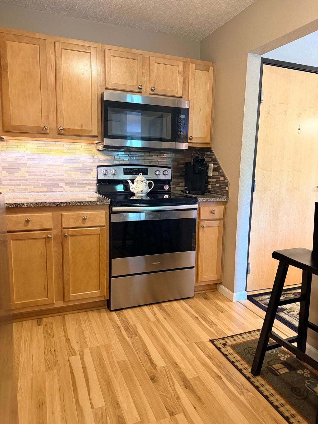 Photo of 3155 Coachman Road #465, Eagan, MN 55121 (MLS # 7089682)