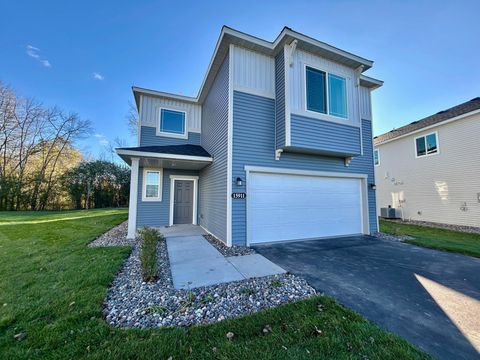 15911 Finale Court N Hugo MN 55038