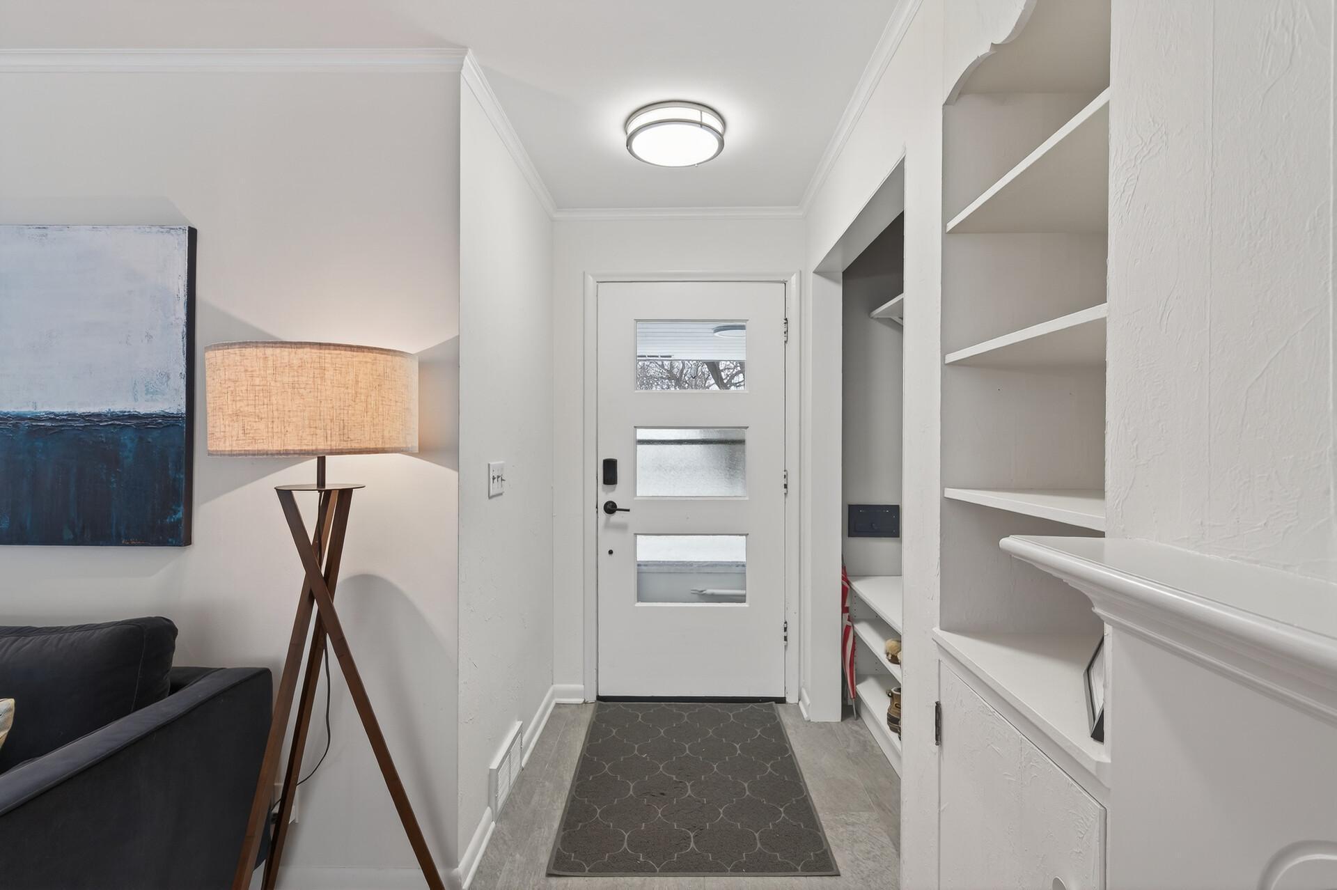 408 Natchez Avenue S