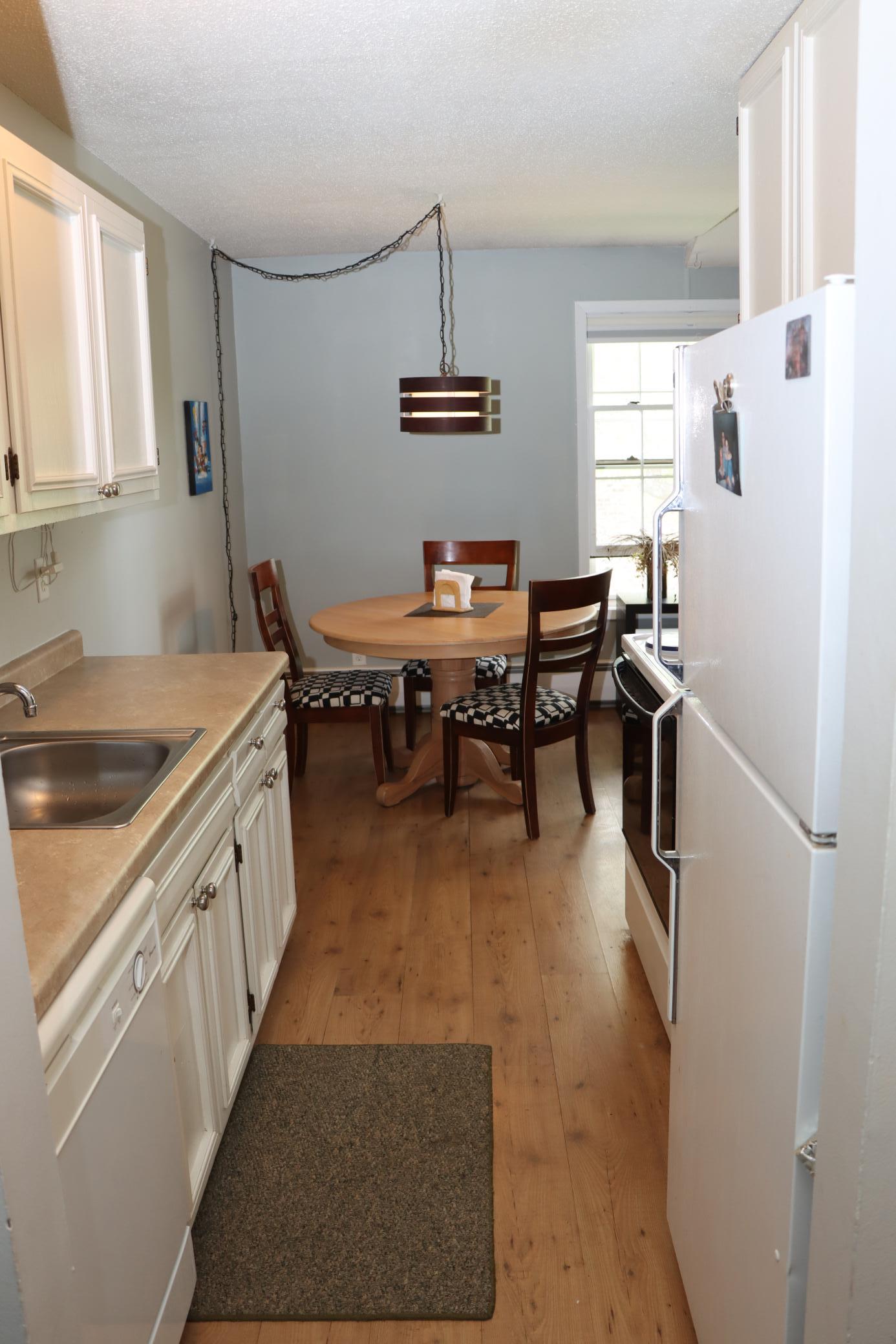 814 Old Settlers Trail 6