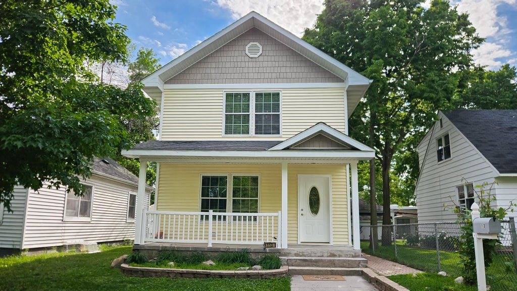 Photo of 113 N Ash Street, Chaska, MN 55318 (MLS # 7086505)