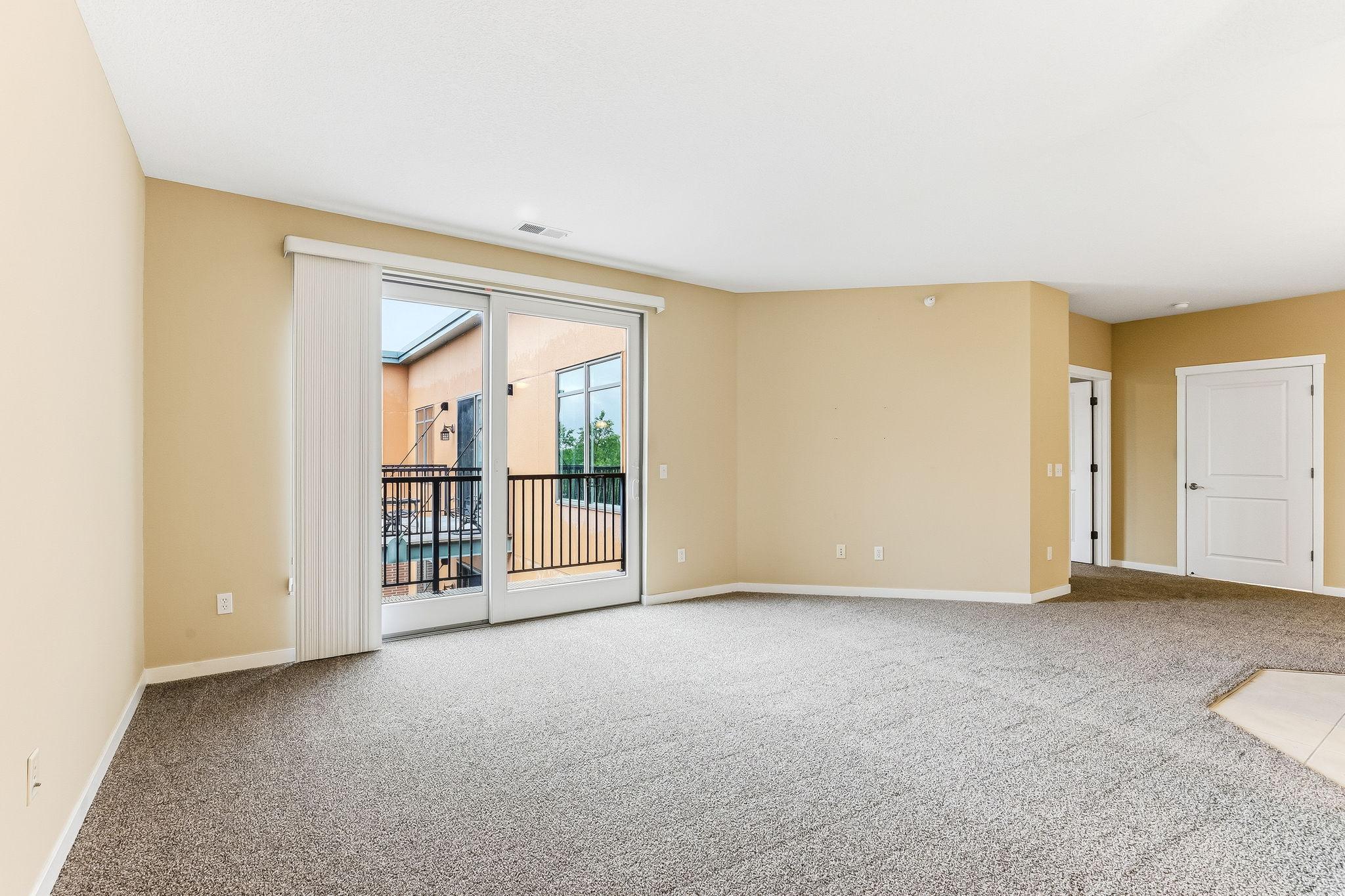 1070 Grandview Court NE 411