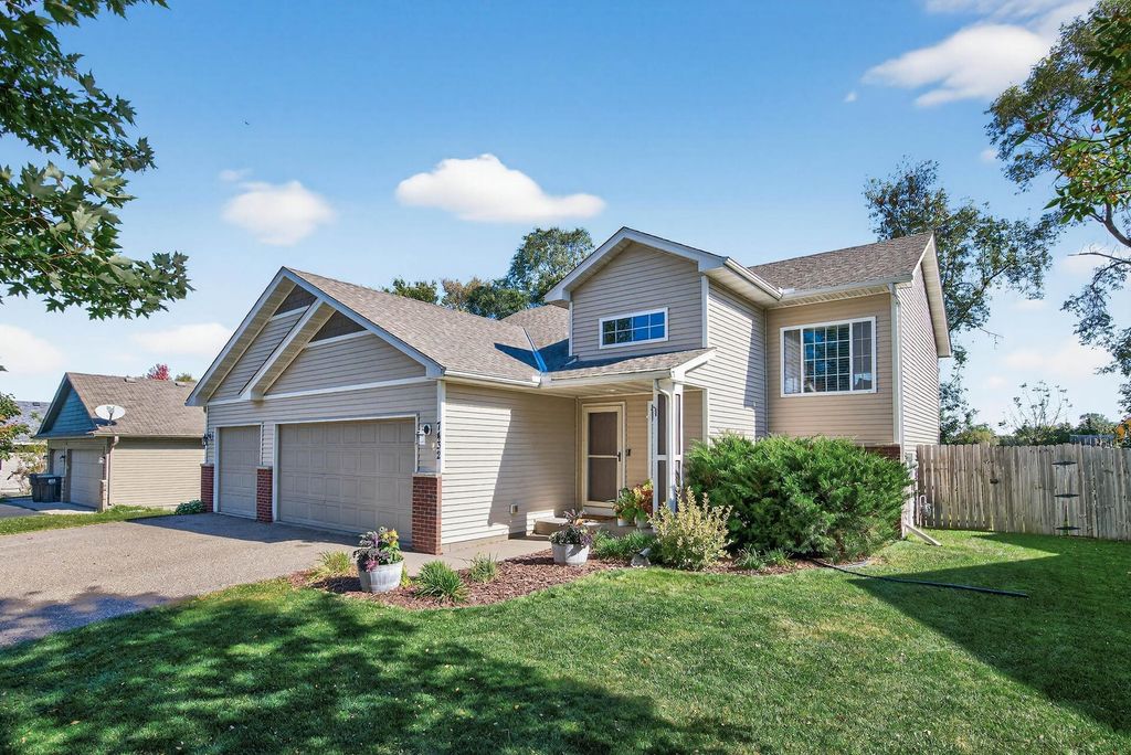 Photo of 7432 Large Avenue NE, Otsego, MN 55301 (MLS # 7014219)