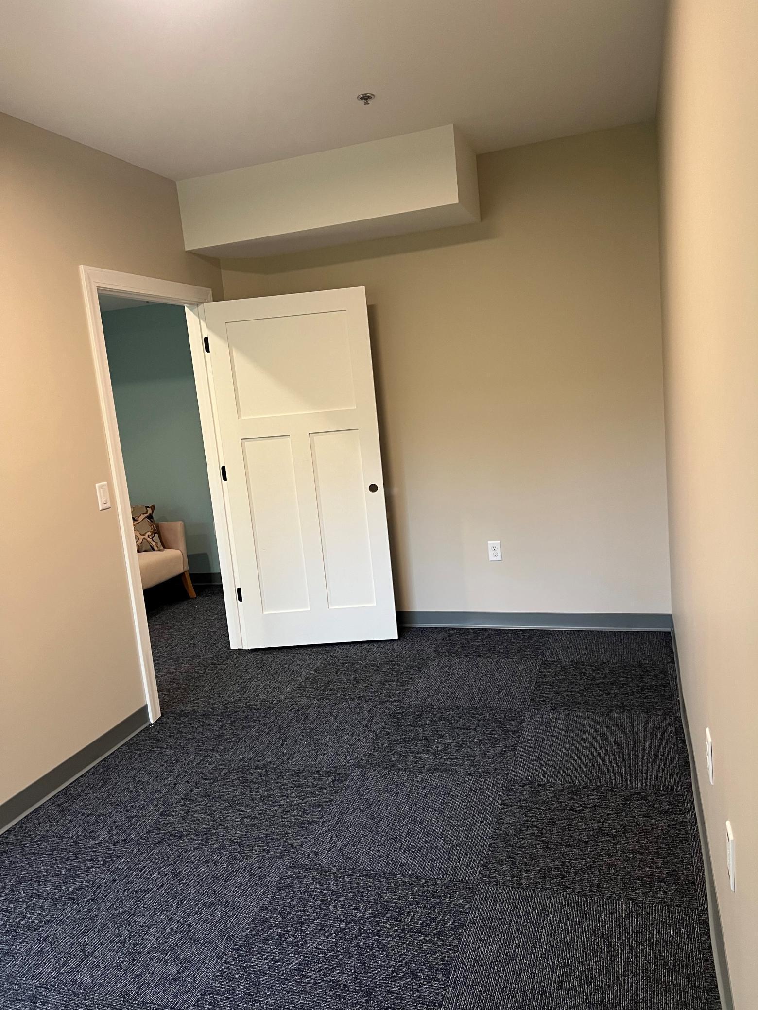 3803 Silver Lake Road NE Lower B