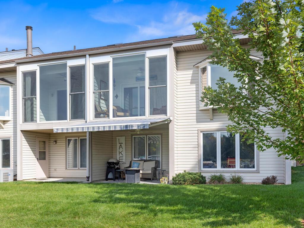 6783 Boudin Street NE