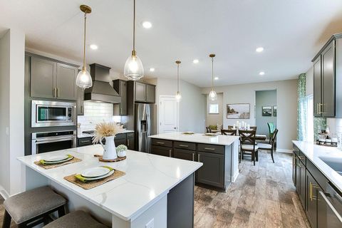 8421 Brumby Trail Woodbury MN 55129