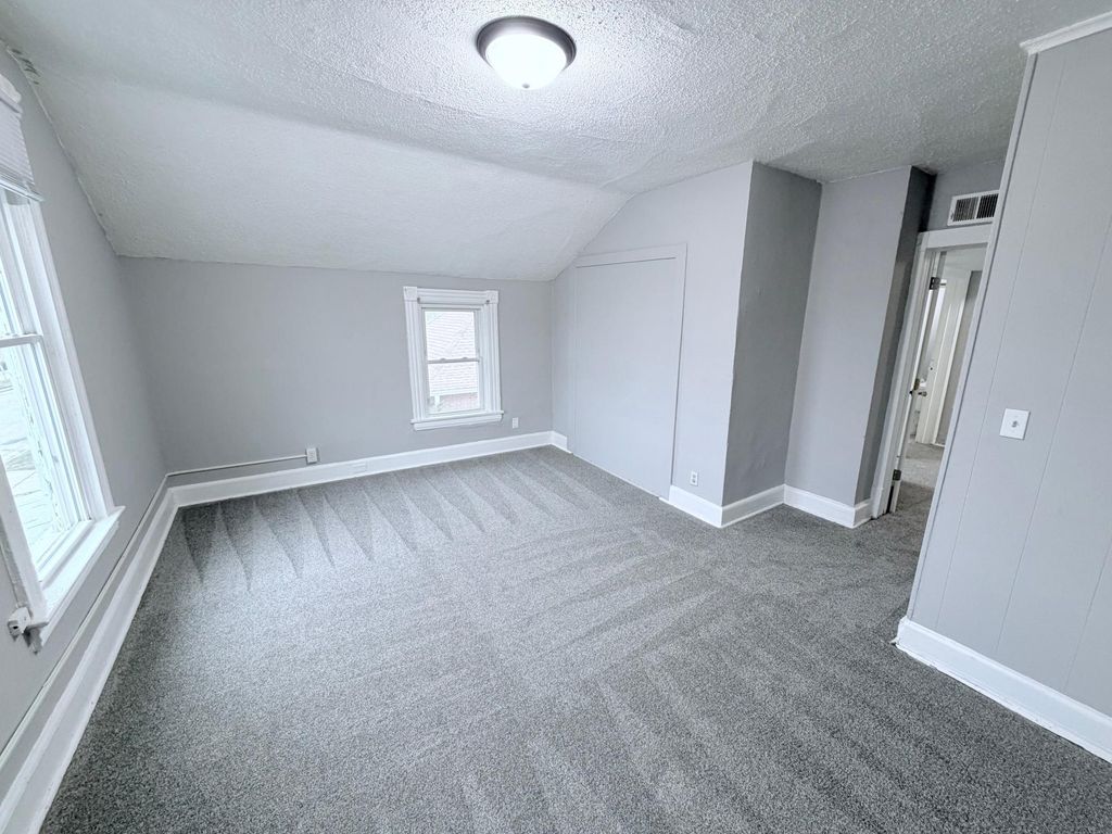 Photo of 169 Sherburne Avenue, Saint Paul, MN 55103 (MLS # 7069292)