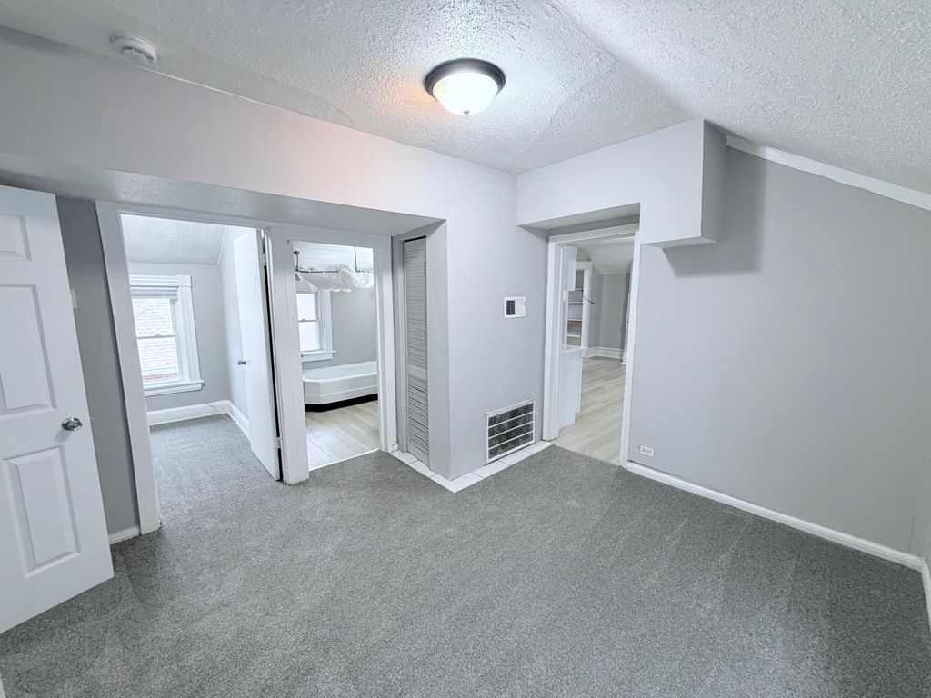 Photo of 169 Sherburne Avenue, Saint Paul, MN 55103 (MLS # 7069292)