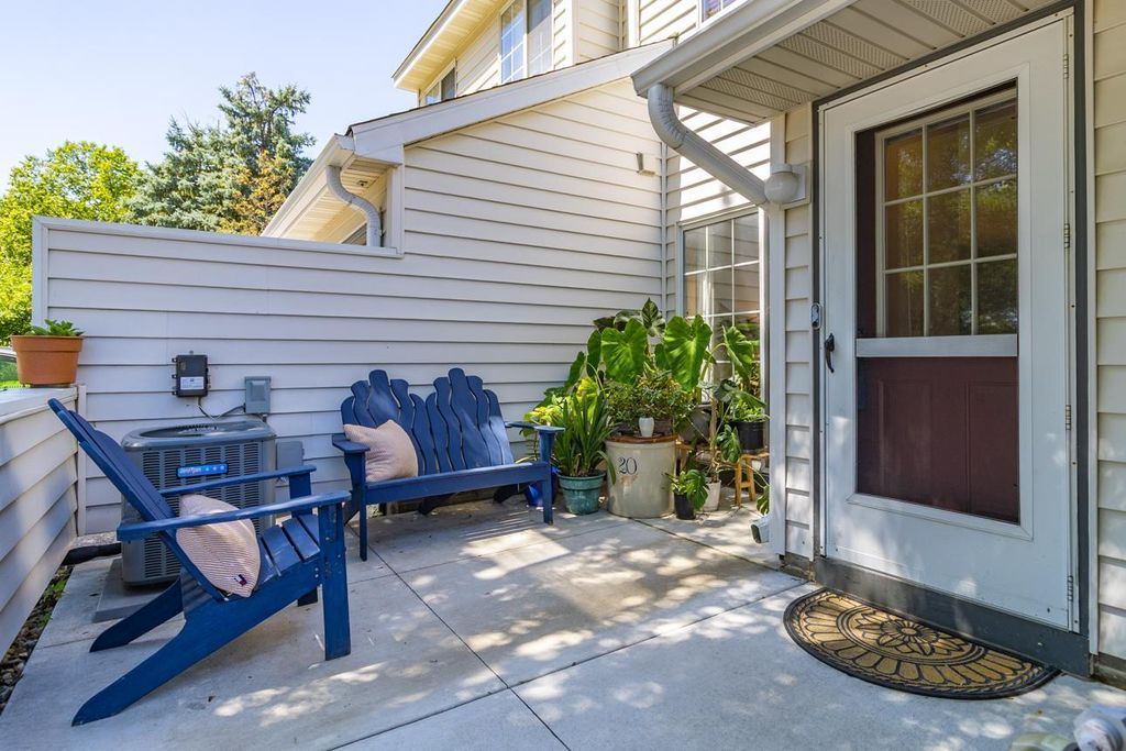 Photo of 12822 Echo Lane, Apple Valley, MN 55124 (MLS # 7108865)