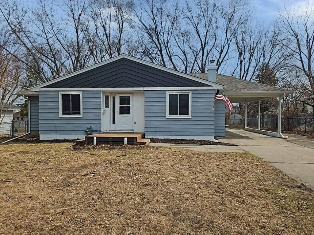 Photo of 5406 Utah Avenue N, New Hope, MN 55428 (MLS # 7049814)