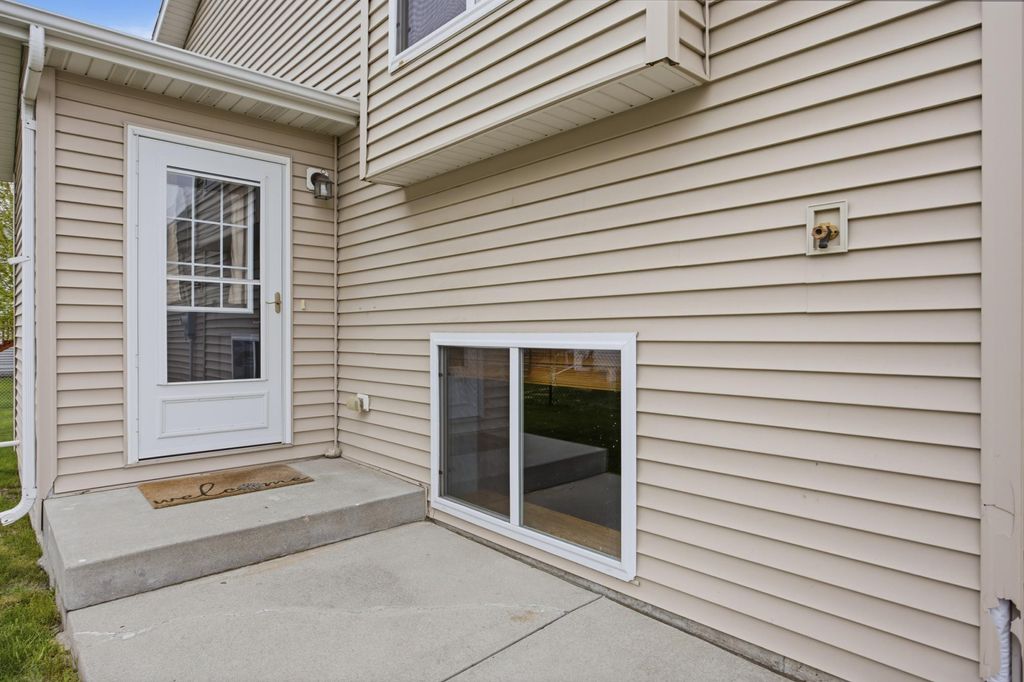 Photo of 806 3rd Avenue NE, Dilworth, MN 56529 (MLS # 7072566)