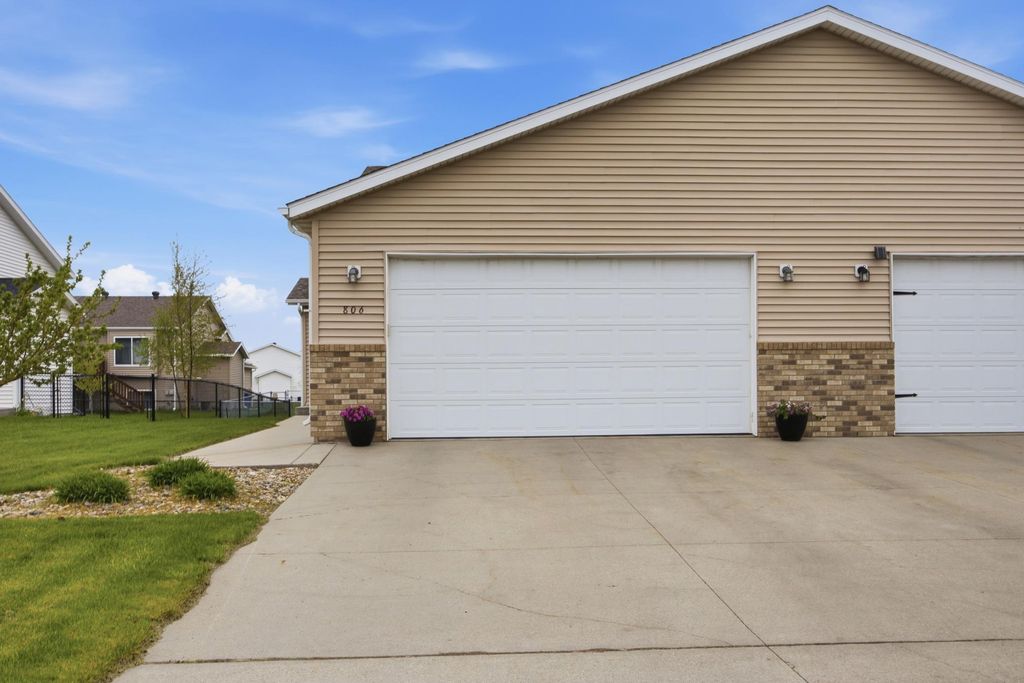 Photo of 806 3rd Avenue NE, Dilworth, MN 56529 (MLS # 7072566)