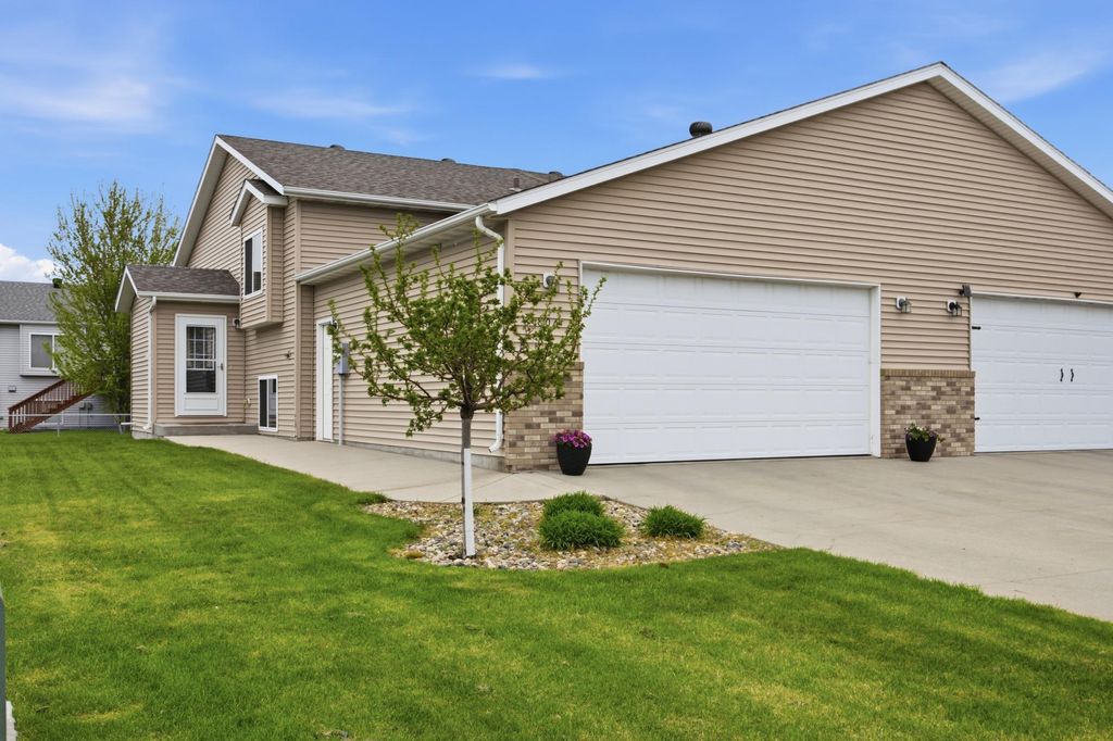 Photo of 806 3rd Avenue NE, Dilworth, MN 56529 (MLS # 7072566)
