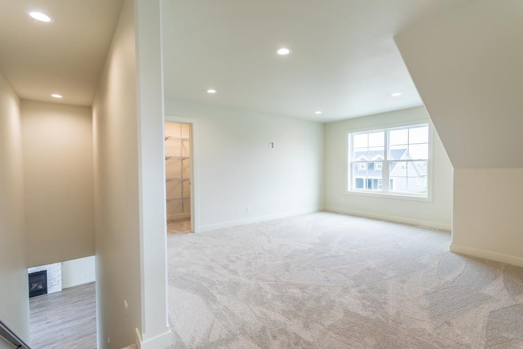 West Fargo, North Dakota 58078, United States, 2 Bedrooms Bedrooms, ,3 BathroomsBathrooms,Residential,Active,257221